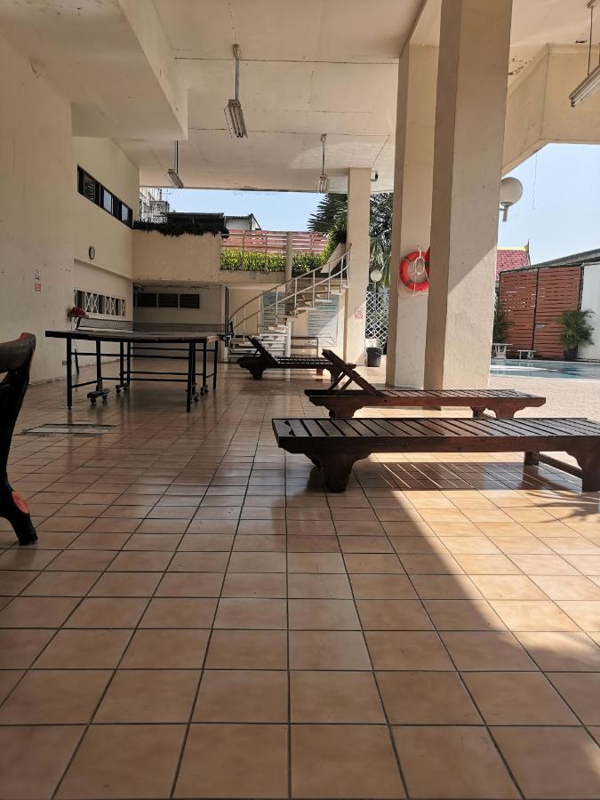 7 Pool Condo Opposite The Train Station Near Old City And Nimman Chiang Mai Exterior photo